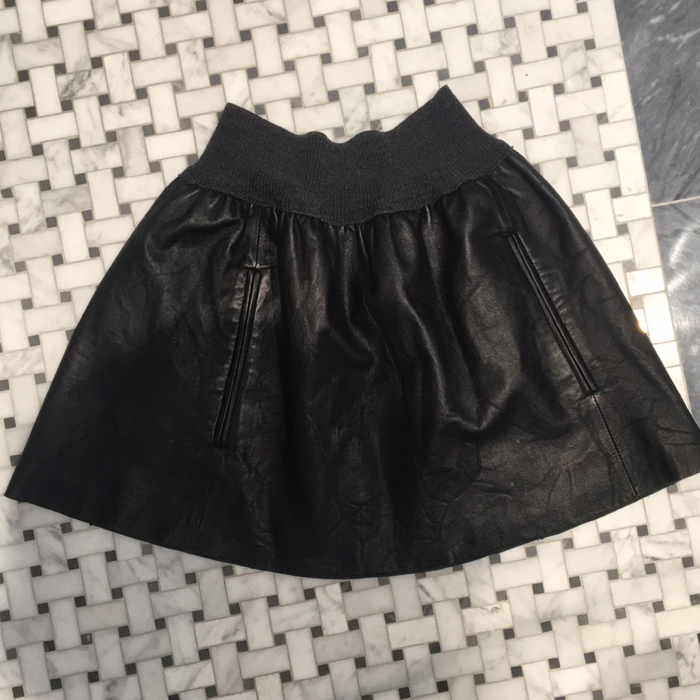 Theory petite leather skirt